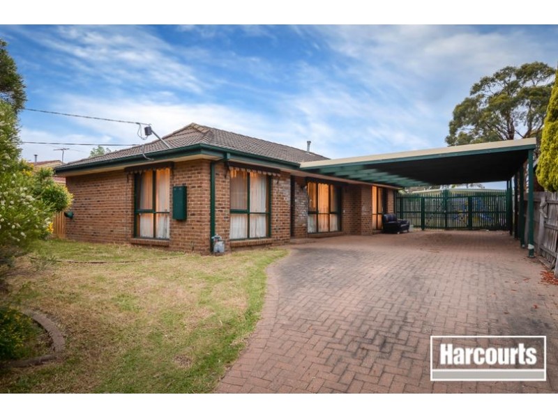 34 Greenwood Drive, Carrum Downs VIC 3201
