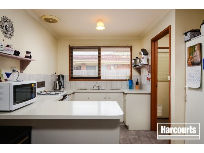 34 Greenwood Drive, Carrum Downs VIC 3201