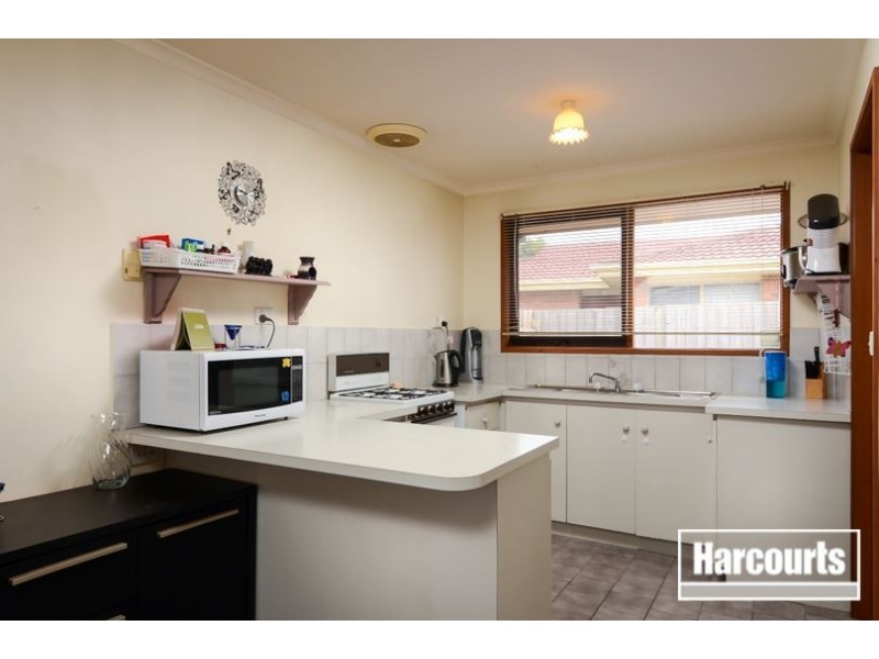 34 Greenwood Drive, Carrum Downs VIC 3201