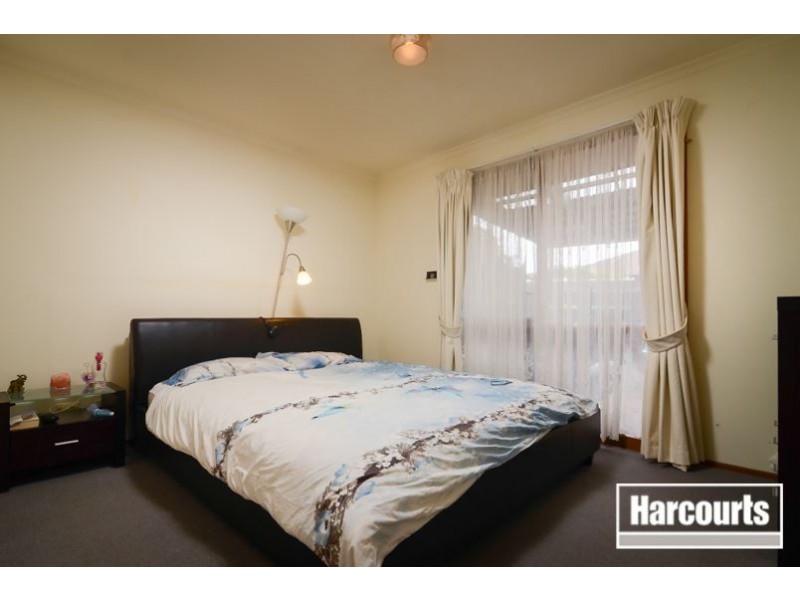 34 Greenwood Drive, Carrum Downs VIC 3201