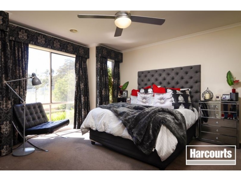7 Bernard Place, Carrum Downs VIC 3201