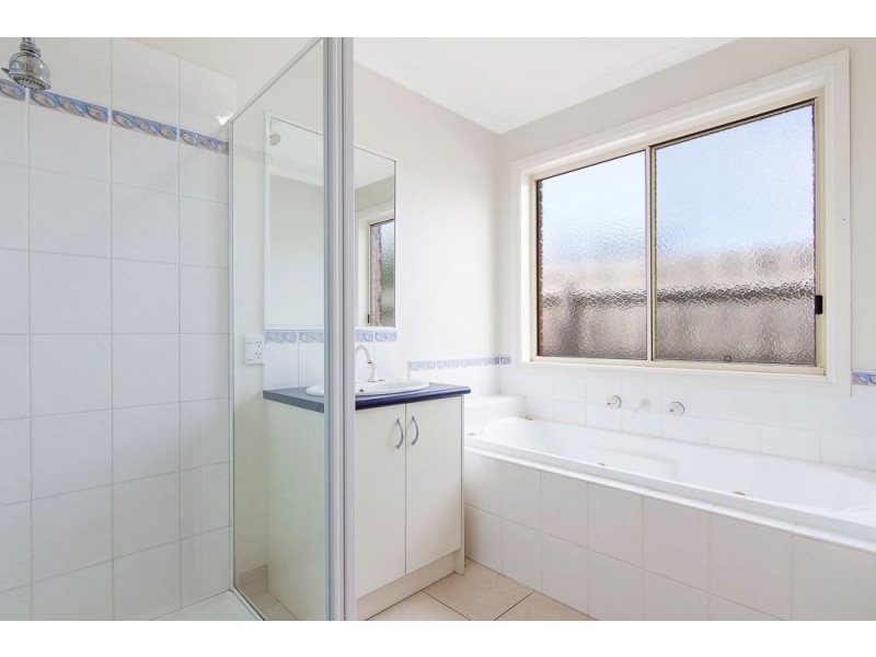 6/74-78 Oberon Drive, Carrum Downs VIC 3201