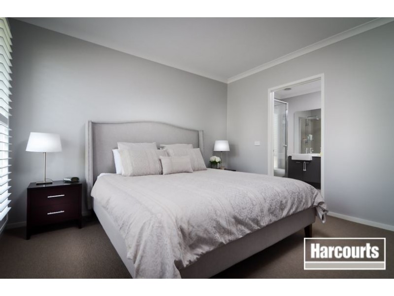 17 Wodalla Circuit, Sandhurst VIC 3977