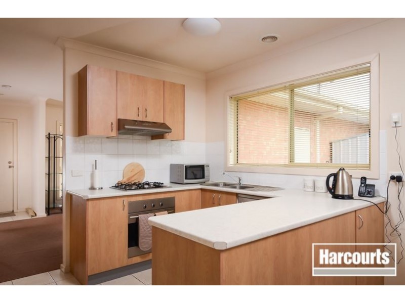 2/55 McClelland Drive, Skye VIC 3977