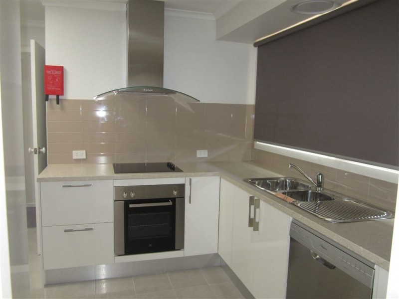 2/11-13 Sheridan Avenue, Frankston VIC 3199