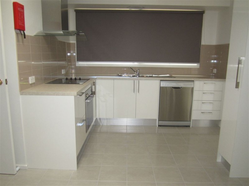 2/11-13 Sheridan Avenue, Frankston VIC 3199