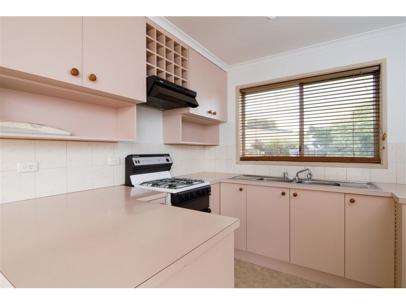 44 Carrington Crescent, Carrum Downs VIC 3201