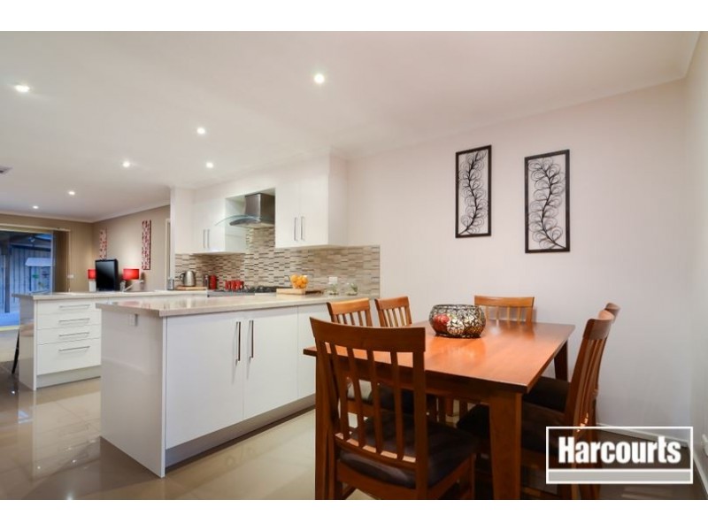 8 Parrot Court, Carrum Downs VIC 3201