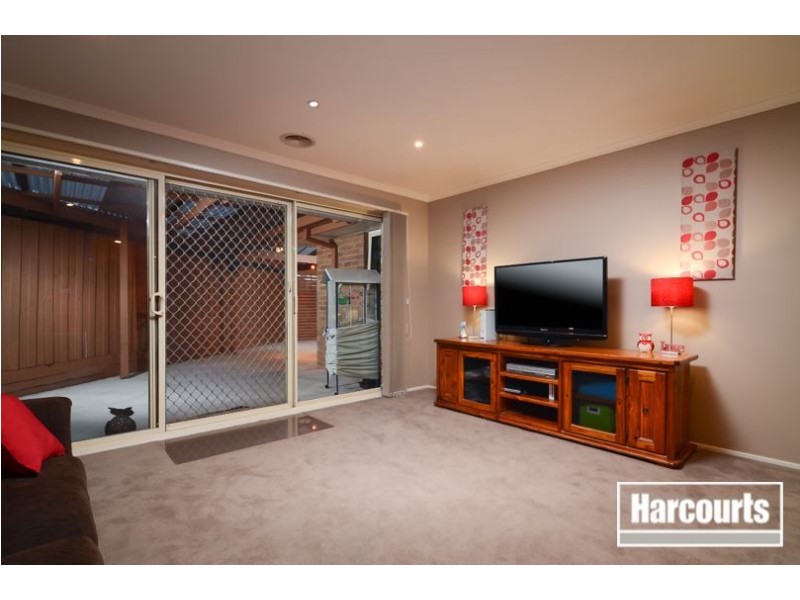 8 Parrot Court, Carrum Downs VIC 3201