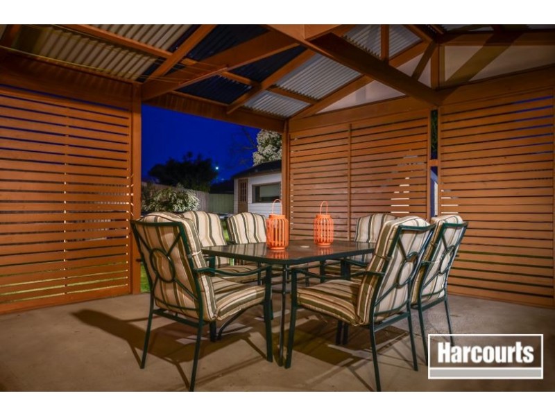 8 Parrot Court, Carrum Downs VIC 3201