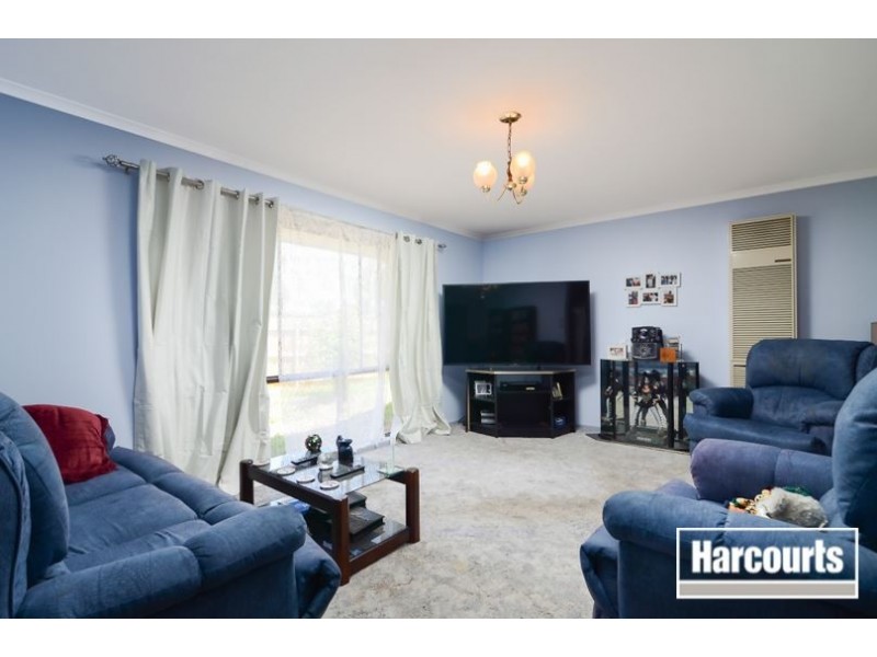 2 Hutchins Way, Skye VIC 3977