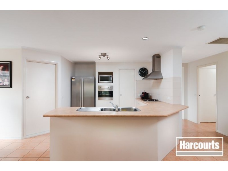 8 Victory Way, Carrum Downs VIC 3201