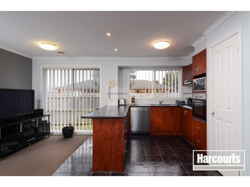 36 Bushlark Drive, Carrum Downs VIC 3201