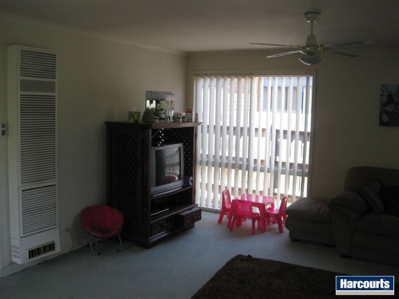 87 Greenwood Drive, Carrum Downs VIC 3201