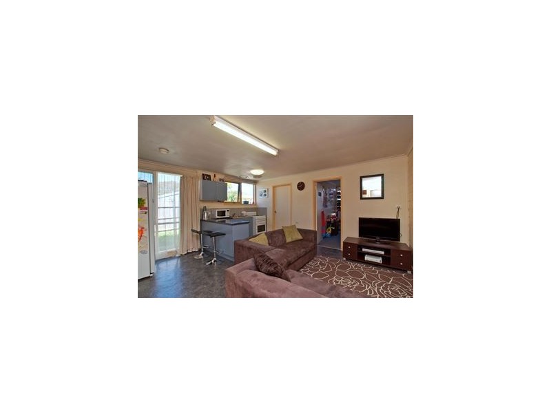 4/18 Carder Avenue, Seaford VIC 3198