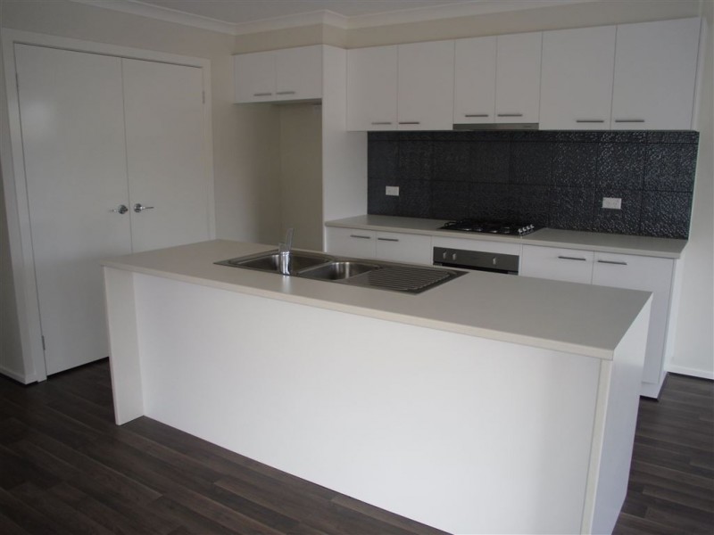 4 Cerise Court, Carrum Downs VIC 3201