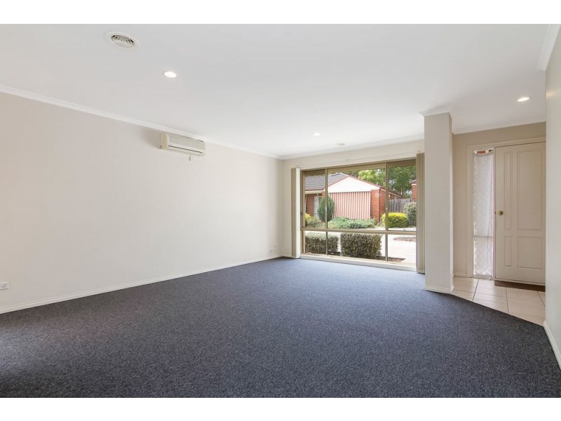 6/74 Oberon Drive, Carrum Downs VIC 3201