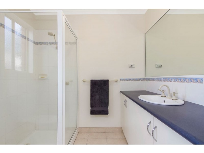 6/74 Oberon Drive, Carrum Downs VIC 3201