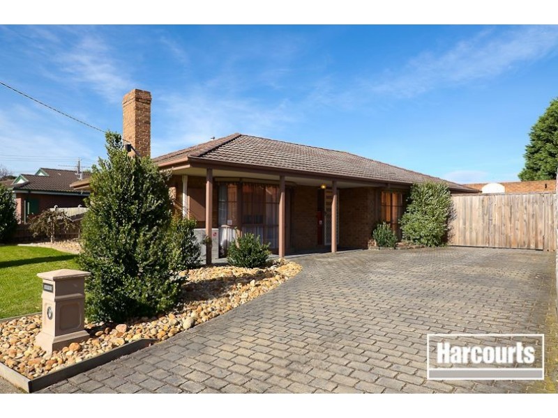 12 Van Haaster Grove, Skye VIC 3977