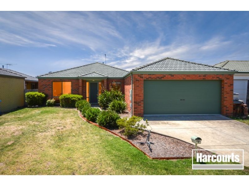 4 Mingay Place, Cranbourne West VIC 3977
