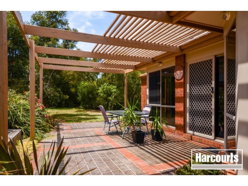14 Stefans Court, Skye VIC 3977