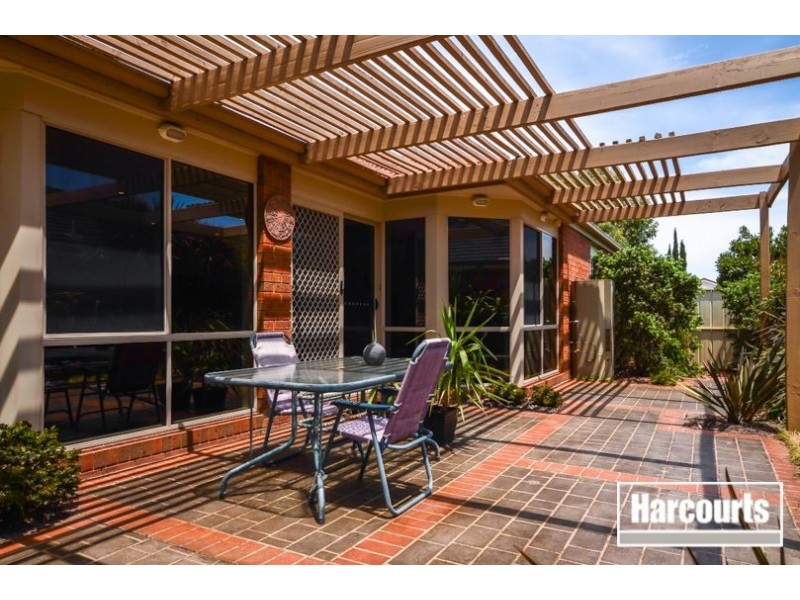 14 Stefans Court, Skye VIC 3977