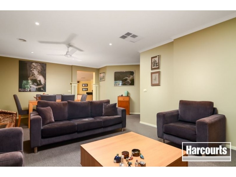 14 Stefans Court, Skye VIC 3977