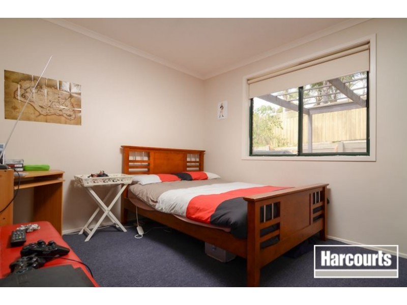 4 Overall Drive, Skye VIC 3977