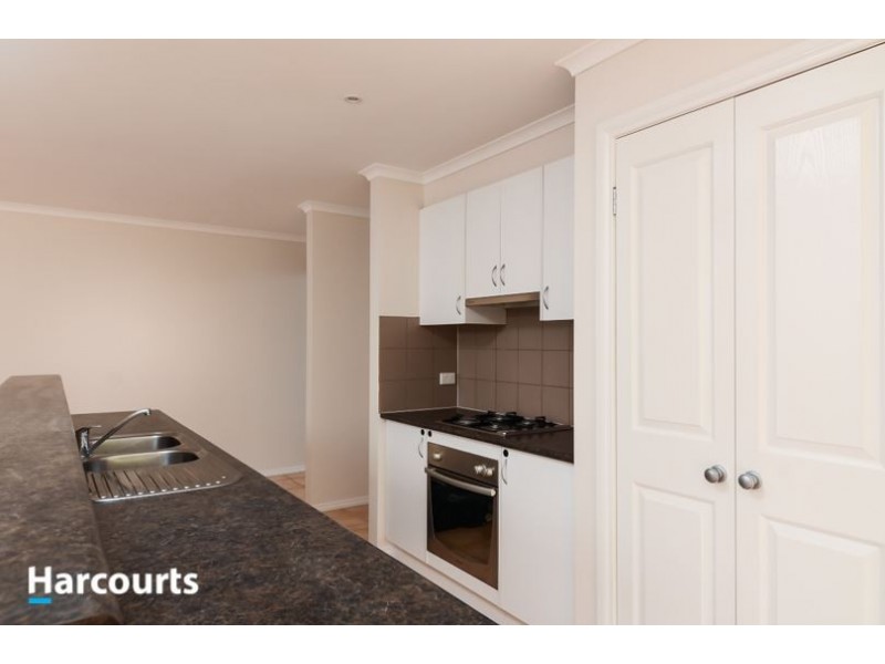 19 Emerald Rise, Skye VIC 3977