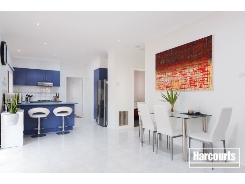 7 Clifton Grove, Carrum Downs VIC 3201