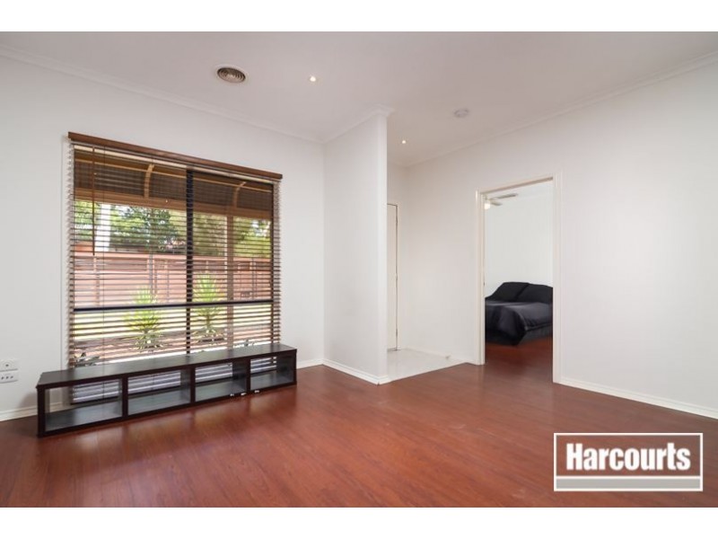 7 Clifton Grove, Carrum Downs VIC 3201