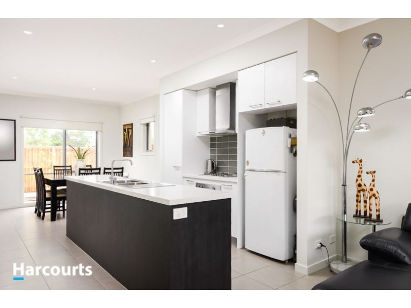 24/2 Sanoma Drive, Skye VIC 3977