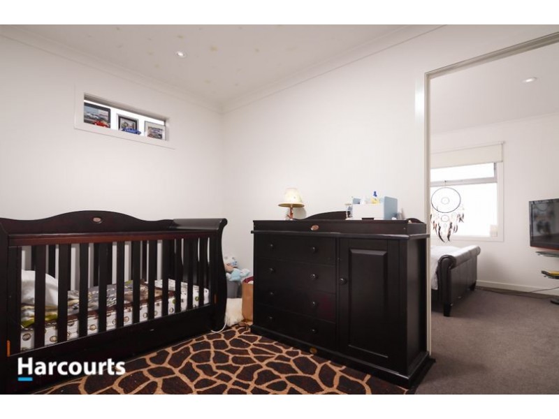 24/2 Sanoma Drive, Skye VIC 3977