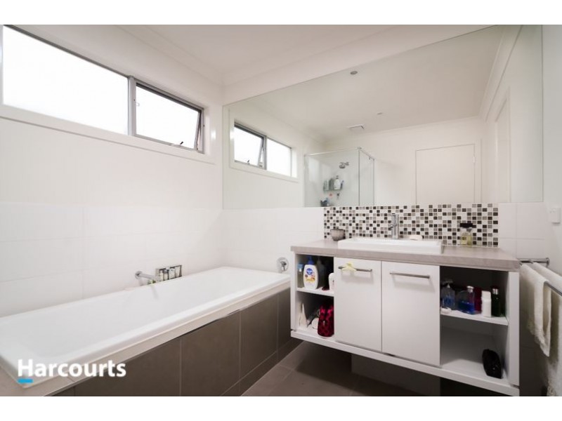 24/2 Sanoma Drive, Skye VIC 3977