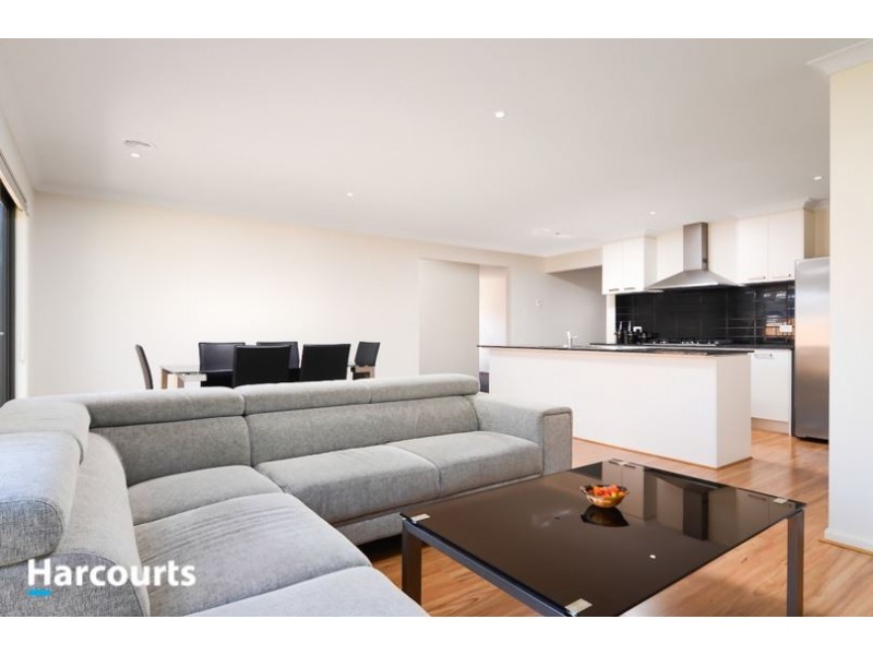 26 Solferino Way, Carrum Downs VIC 3201