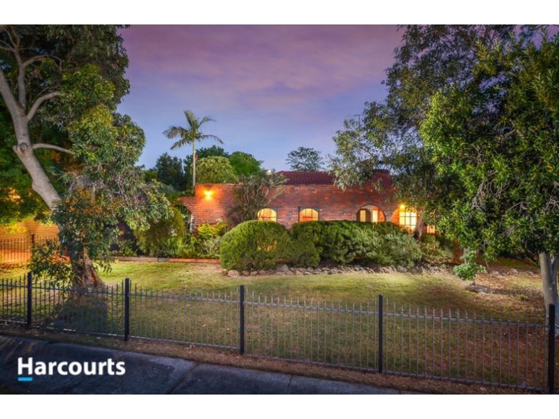 2 Hayden Avenue, Frankston VIC 3199