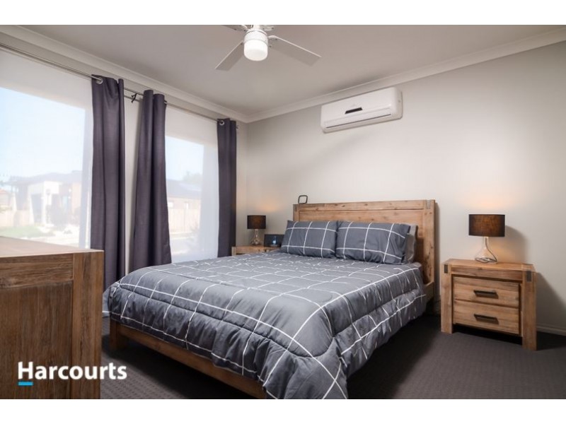 22 Solferino Way, Carrum Downs VIC 3201