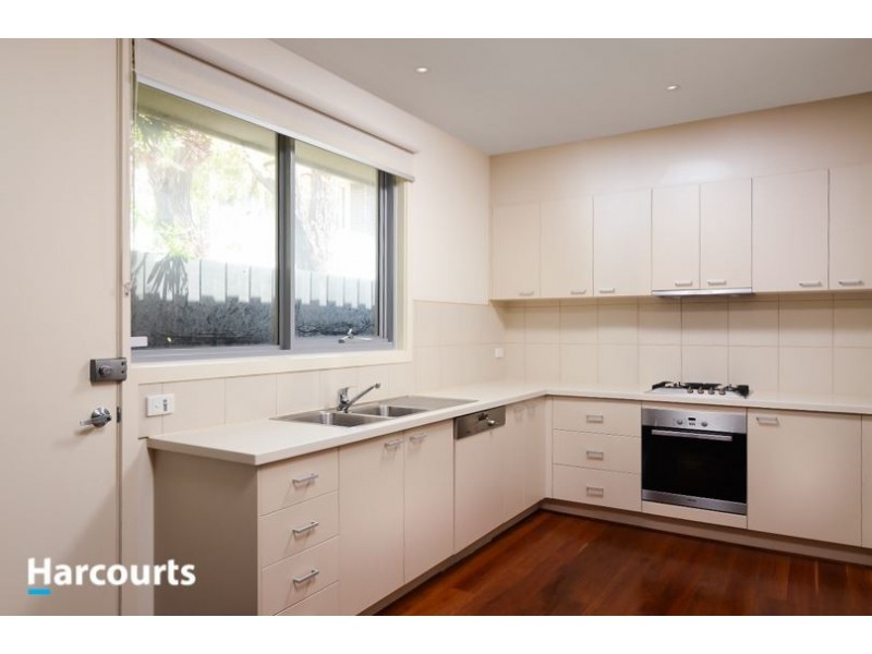 1/54 Gould Street, Frankston VIC 3199