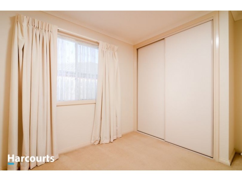 2 Kincaid Avenue, Skye VIC 3977