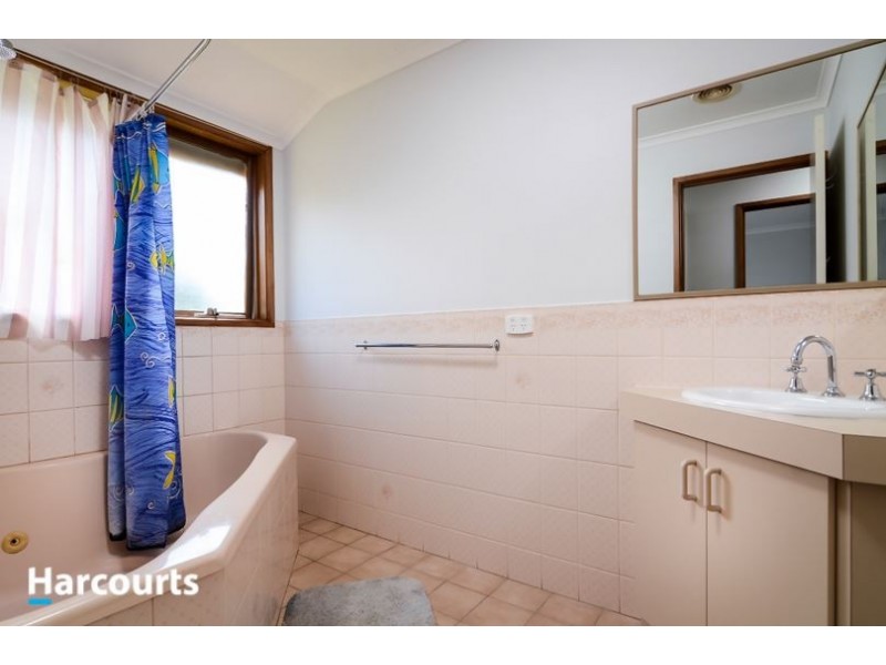 42 Gamble Road, Carrum Downs VIC 3201