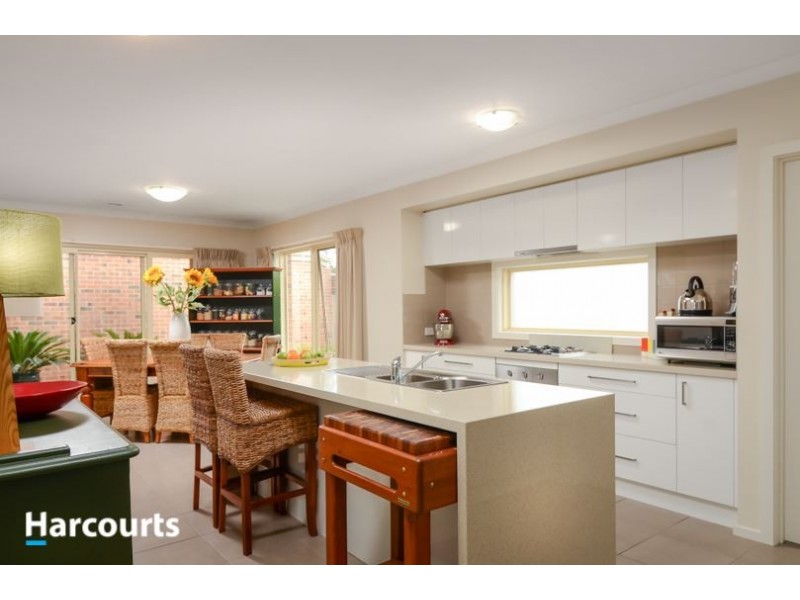 56a Rosslyn Avenue, Seaford VIC 3198