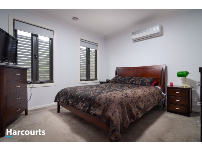 2/27 Jacaranda Drive, Carrum Downs VIC 3201