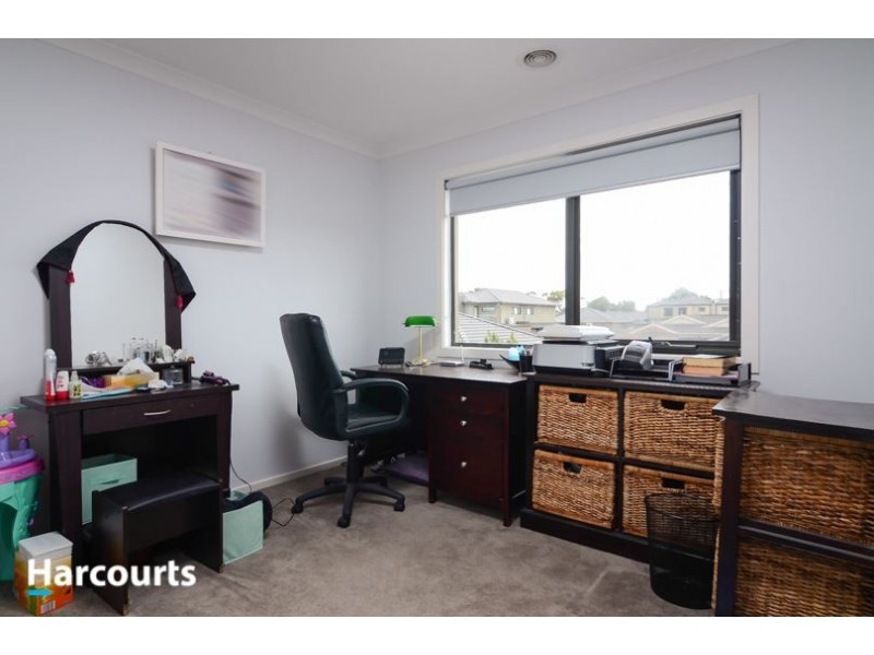 2/27 Jacaranda Drive, Carrum Downs VIC 3201