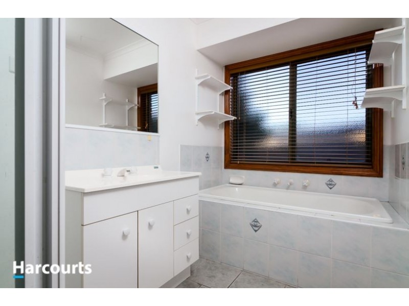 5 Caterina Place, Carrum Downs VIC 3201