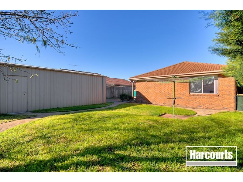 9 Fieldlark Court, Carrum Downs VIC 3201