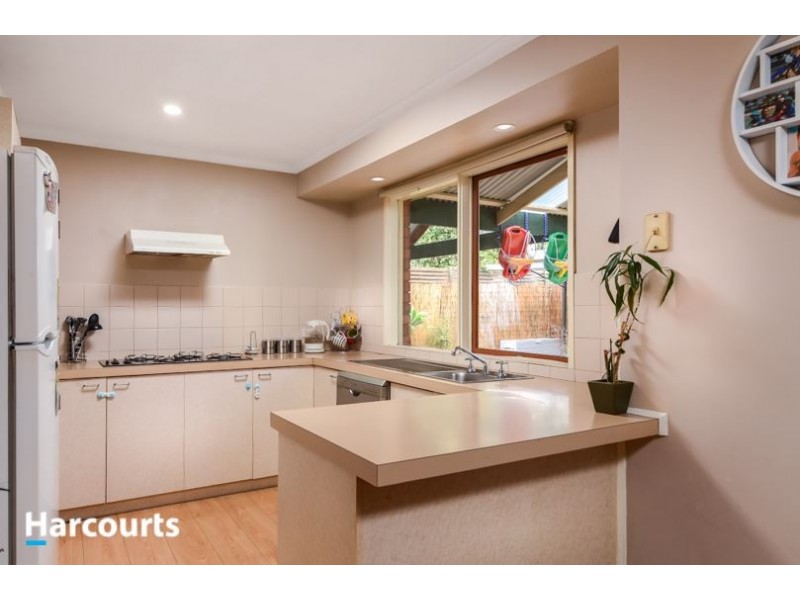 10 Kerrie Anne Court, Skye VIC 3977