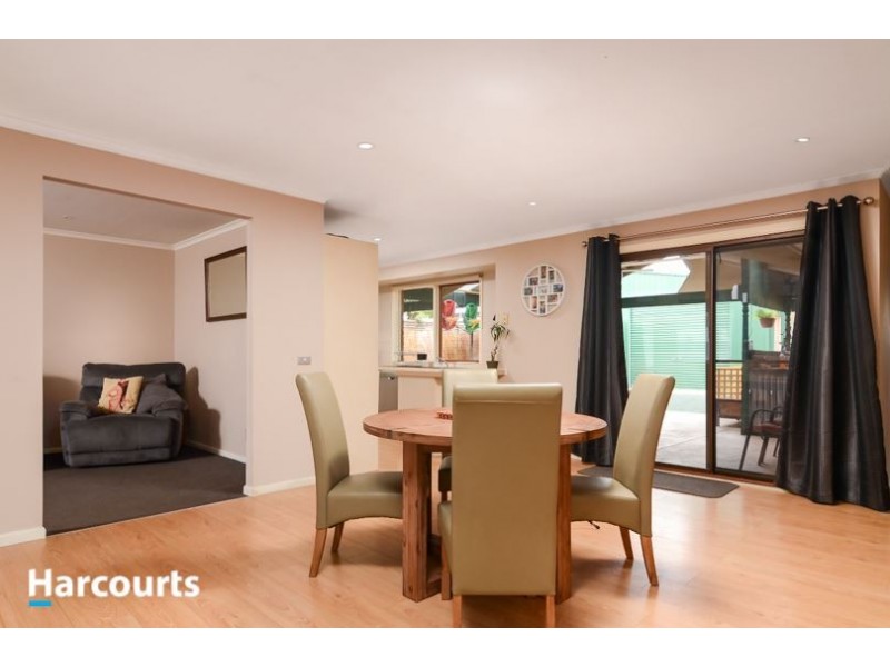 10 Kerrie Anne Court, Skye VIC 3977