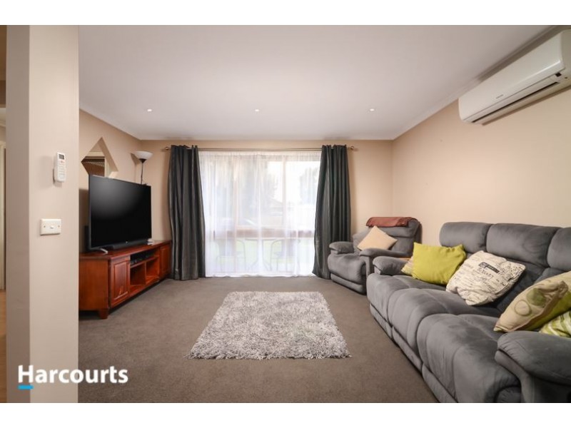 10 Kerrie Anne Court, Skye VIC 3977