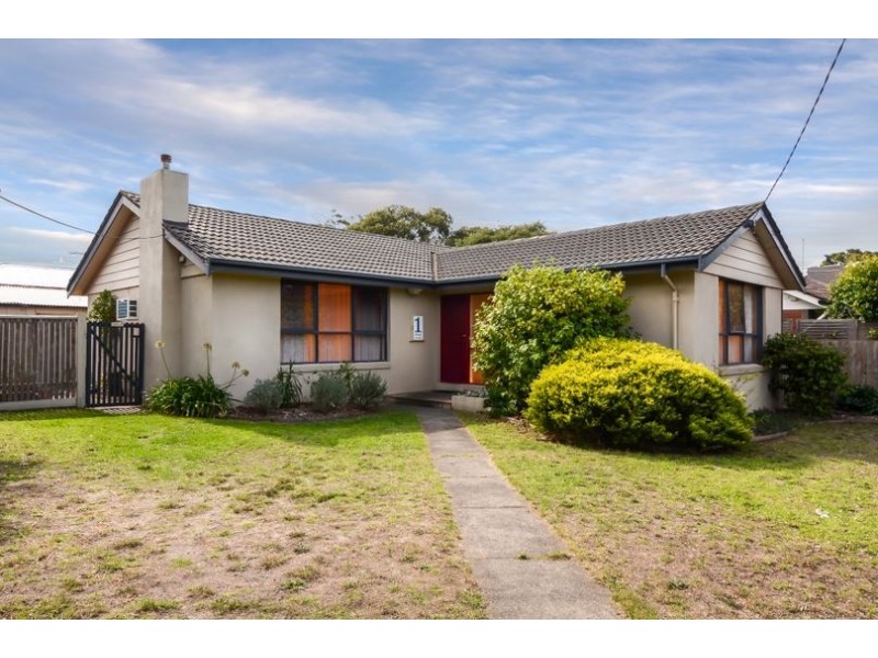 1 Selsey Street, Seaford VIC 3198