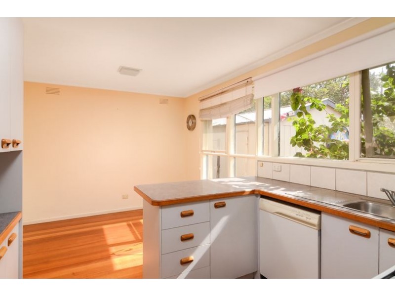 1 Selsey Street, Seaford VIC 3198